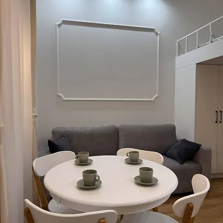 Antresola Apartment