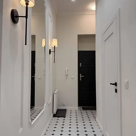 Antresola Apartment *